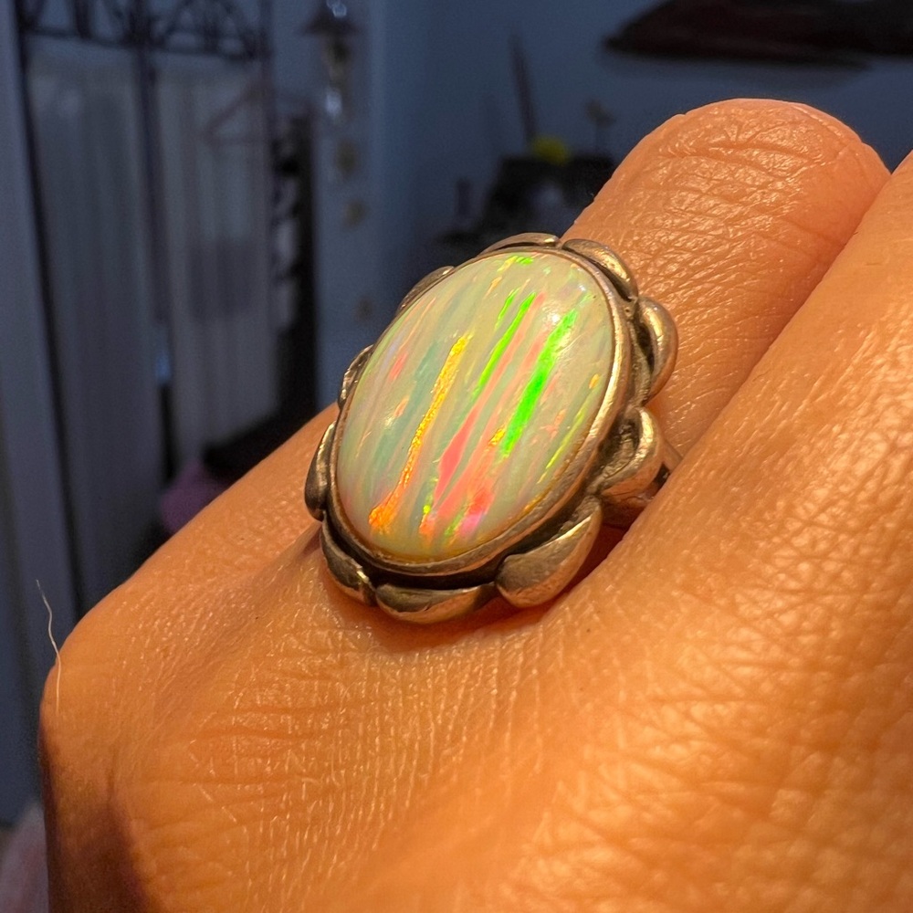 Unique Vintage Sterling Silver Opal Ring read below size 4 1/4 - Picture 7 of 7